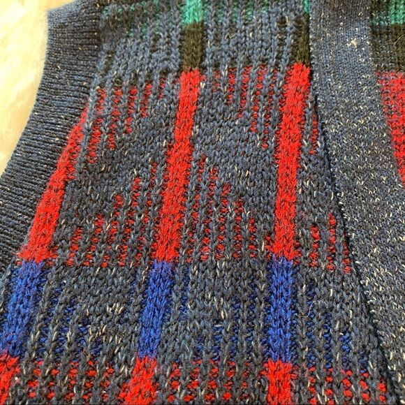 Jantzen Vintage Buttoned Knit Vest, Size Large - Picture 6 of 8